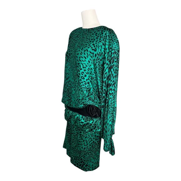 Vintage 80s Silk Cocktail Dress Slouchy Retro Animal Print Oversized Theme M - Picture 5 of 7